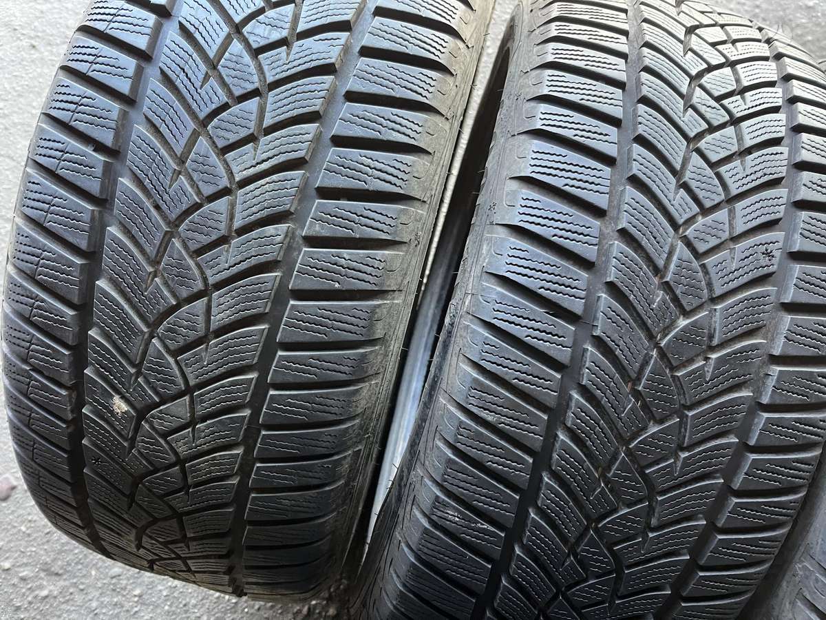 Goodyear UG Performance +, winter 235/45 R18