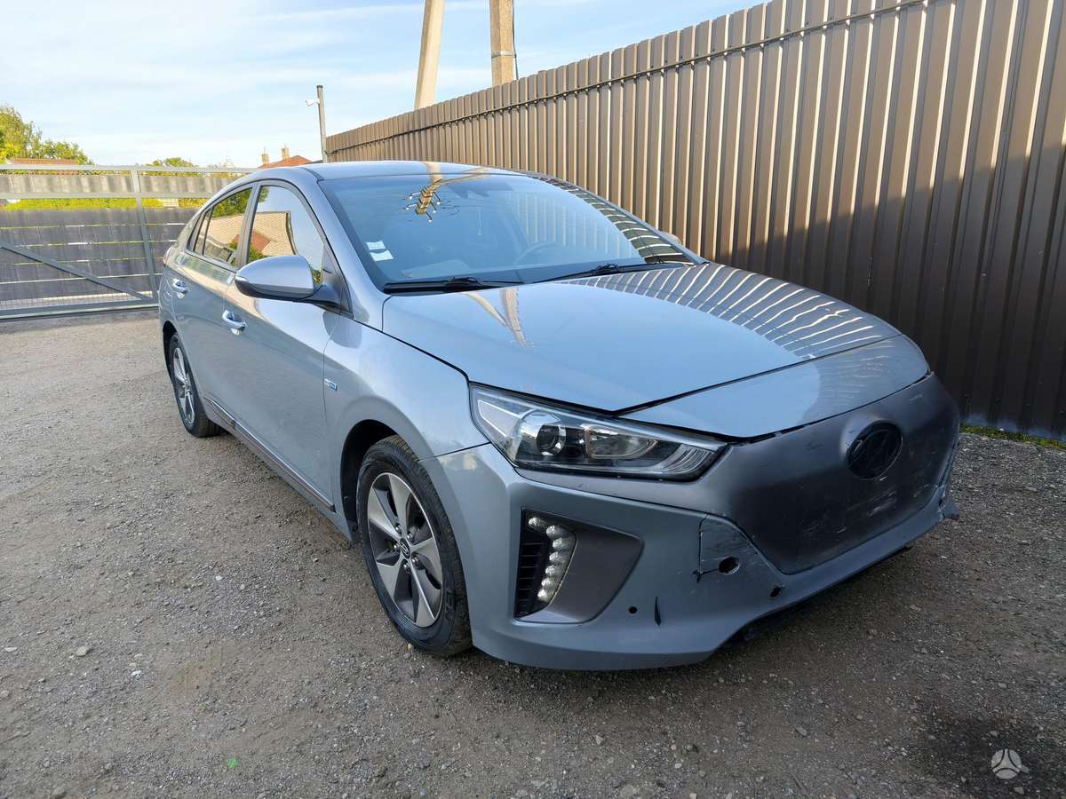 Hyundai IONIQ - 1