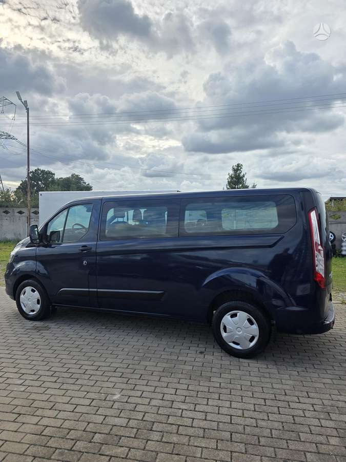 Ford Transit Custom - 8