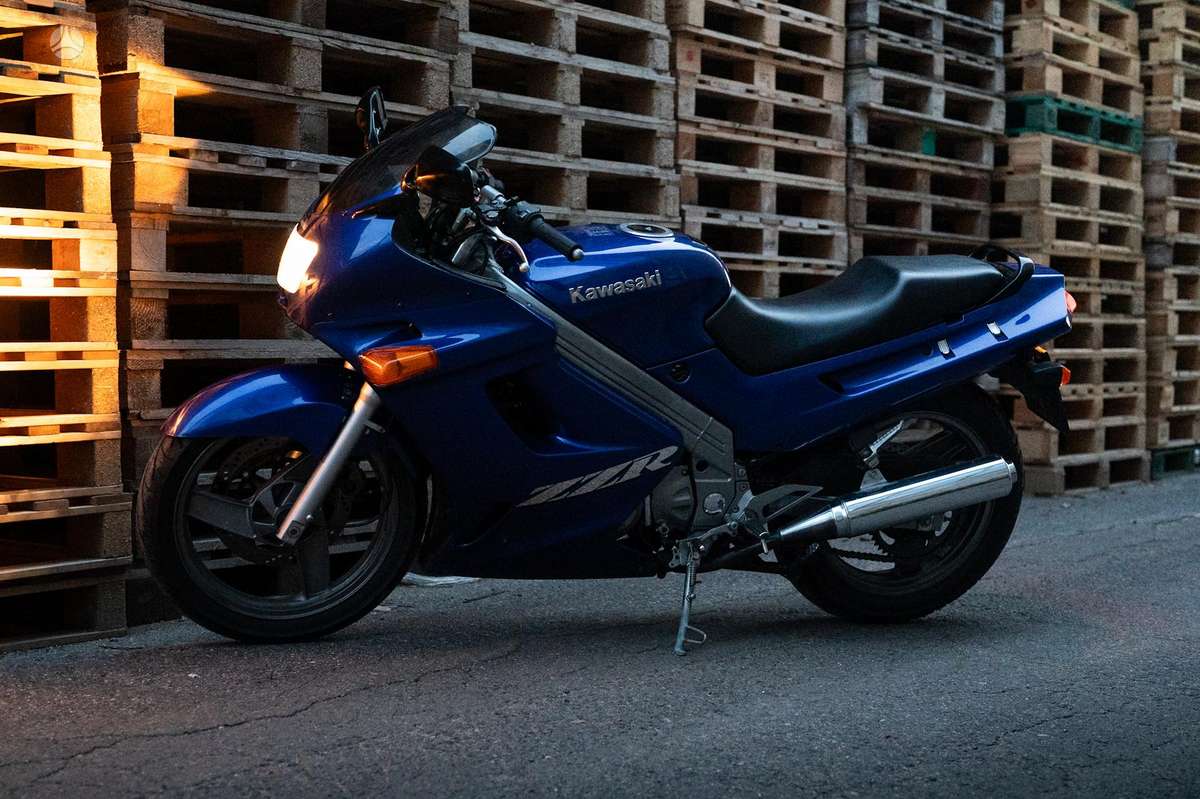 Kawasaki ZZR 250cc, superbikes
