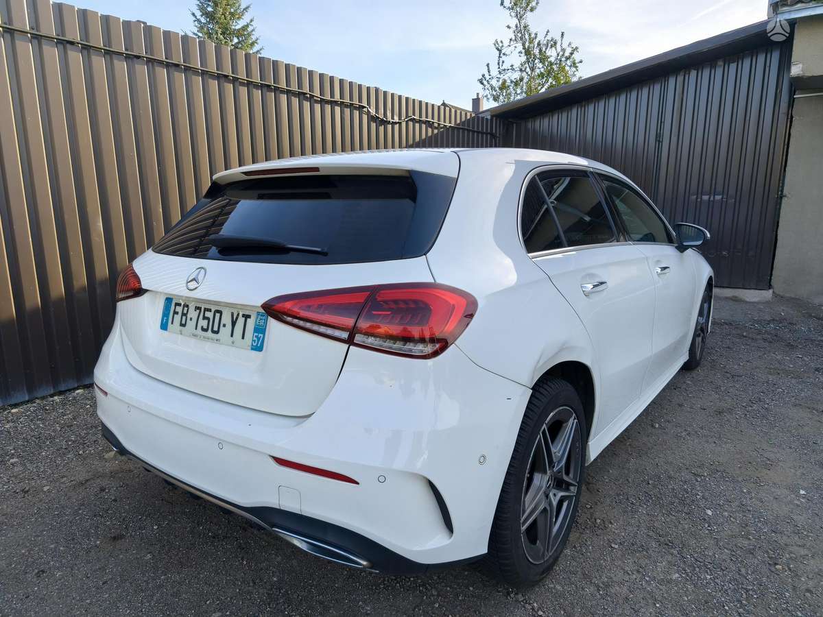 Mercedes-Benz A180 - 6