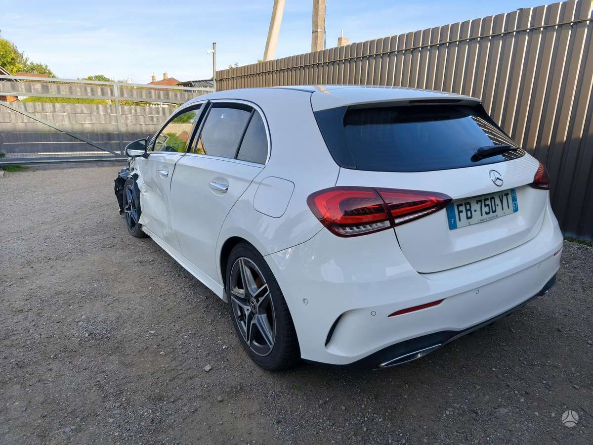 Mercedes-Benz A180 - 7