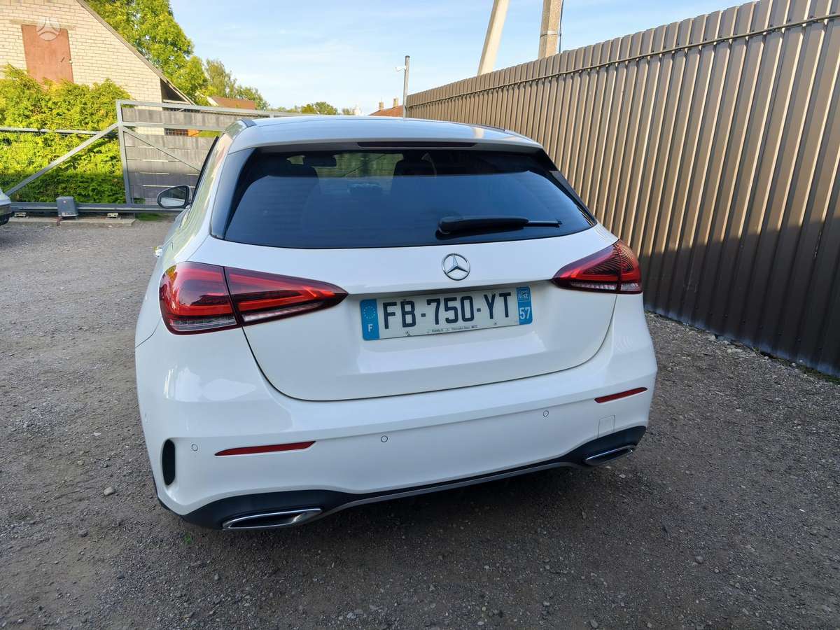 Mercedes-Benz A180 - 8