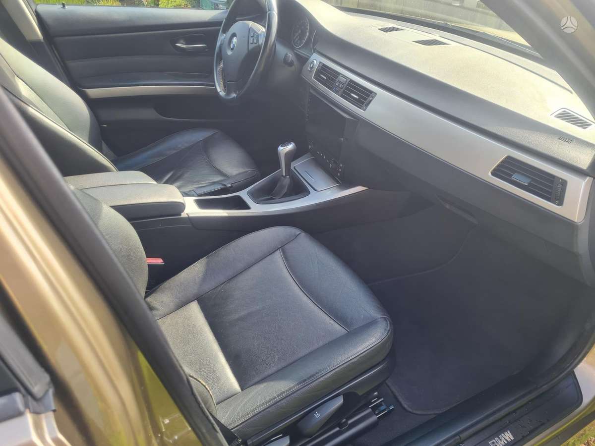 BMW 320, 2.0 l., Универсал