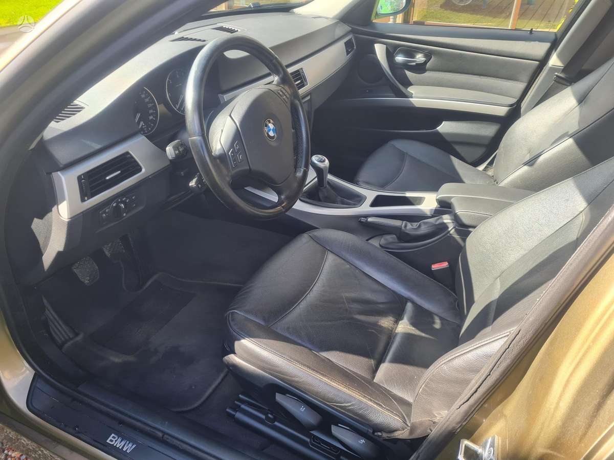 BMW 320, 2.0 l., wagon