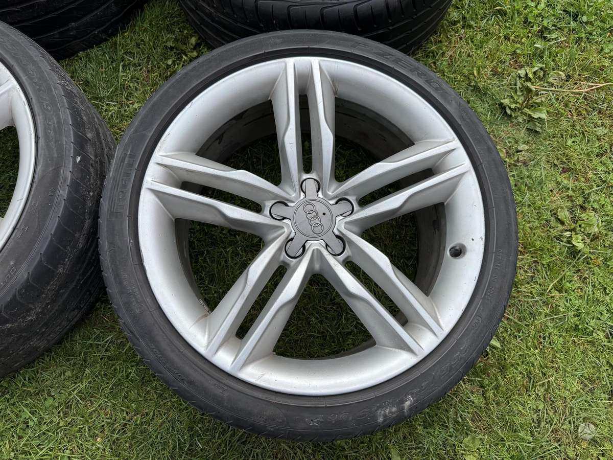 Audi A5 A6, lengvojo lydinio, R19