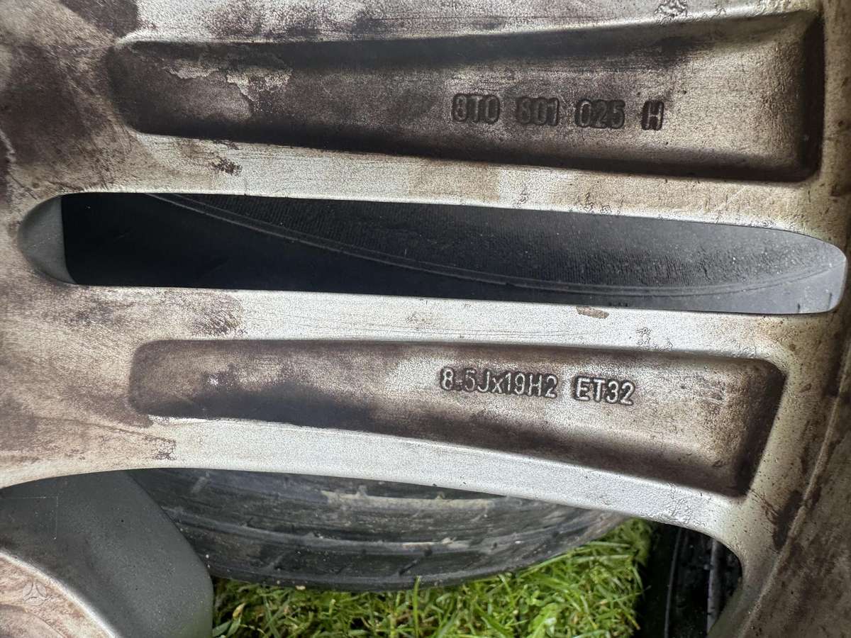 Audi A5 A6, lengvojo lydinio, R19