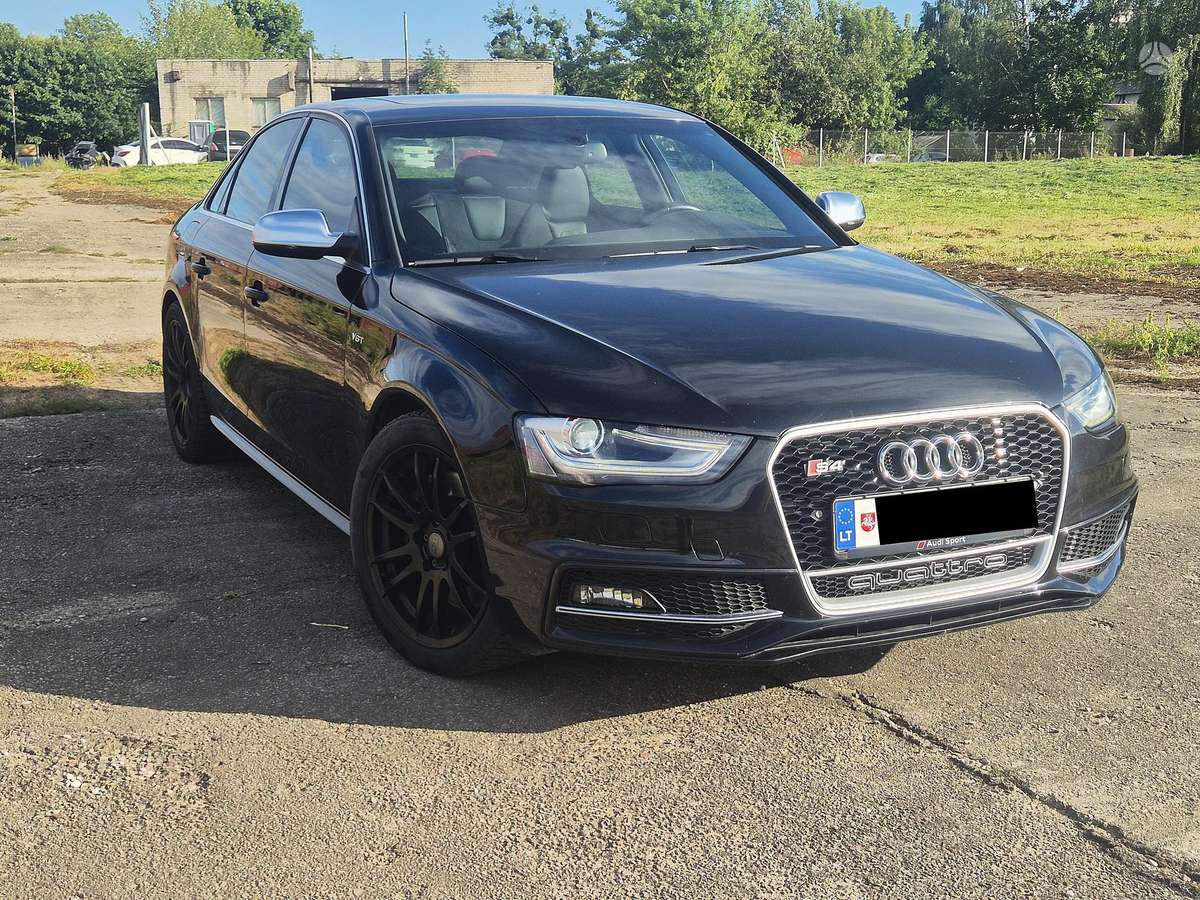 Audi S4 - 12