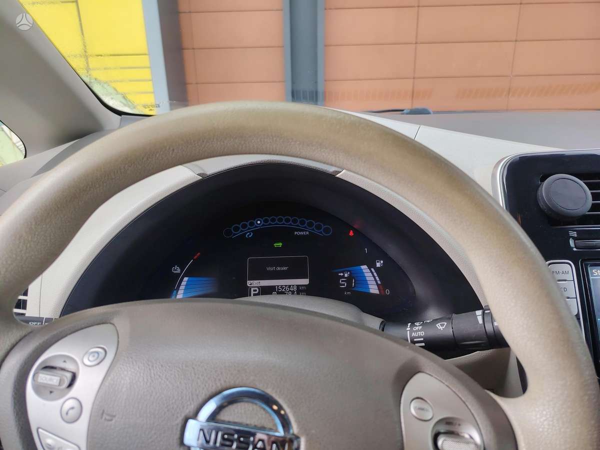 Nissan Leaf, 24 кВт·ч, Хэтчбек