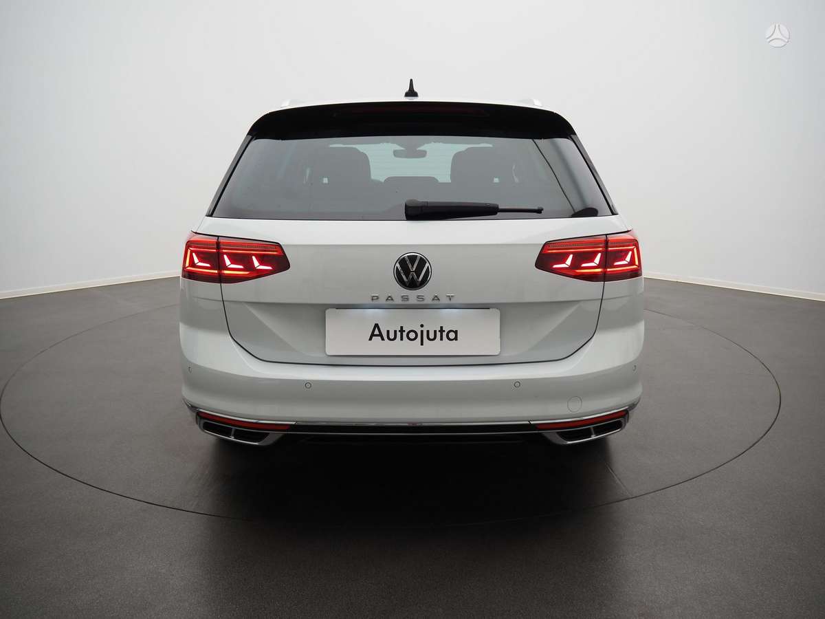 Volkswagen Passat, 2.0 l., Универсал