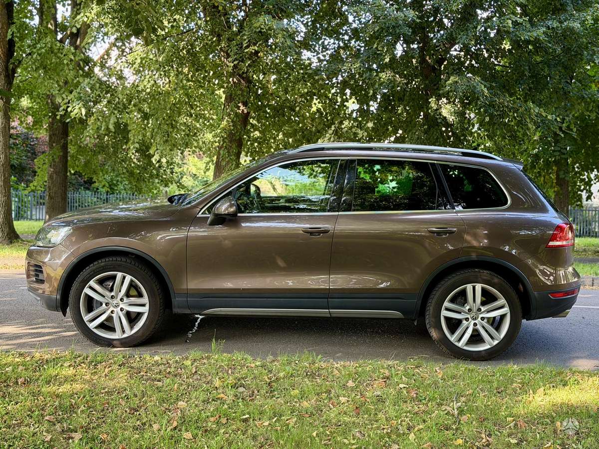 Volkswagen Touareg - 9