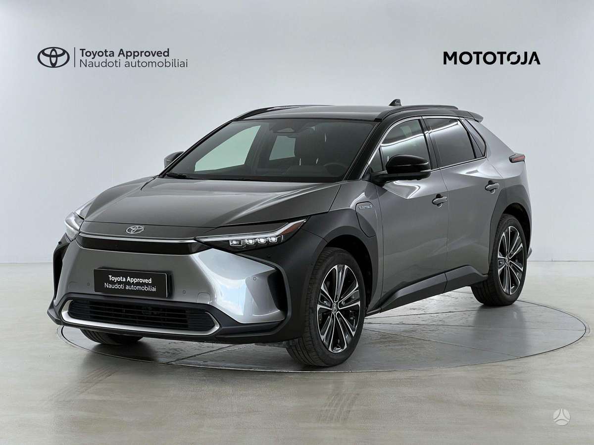 Toyota bZ4X, off-road / crossover