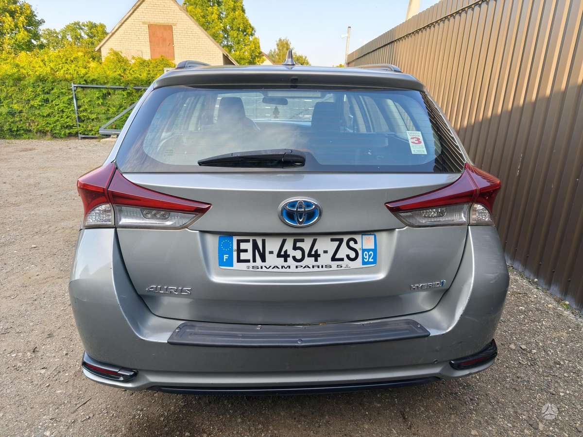 Toyota Auris - 8