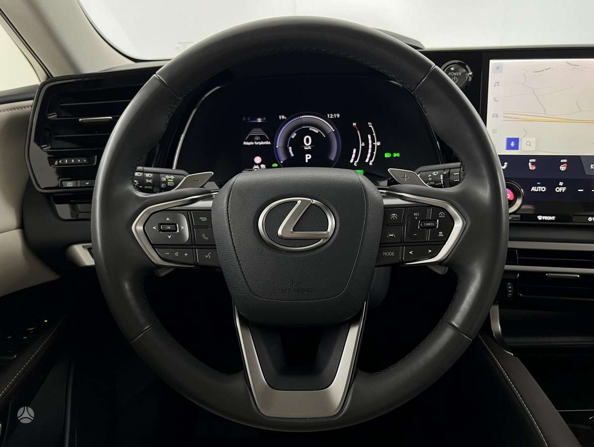 Lexus RX 350h - 12