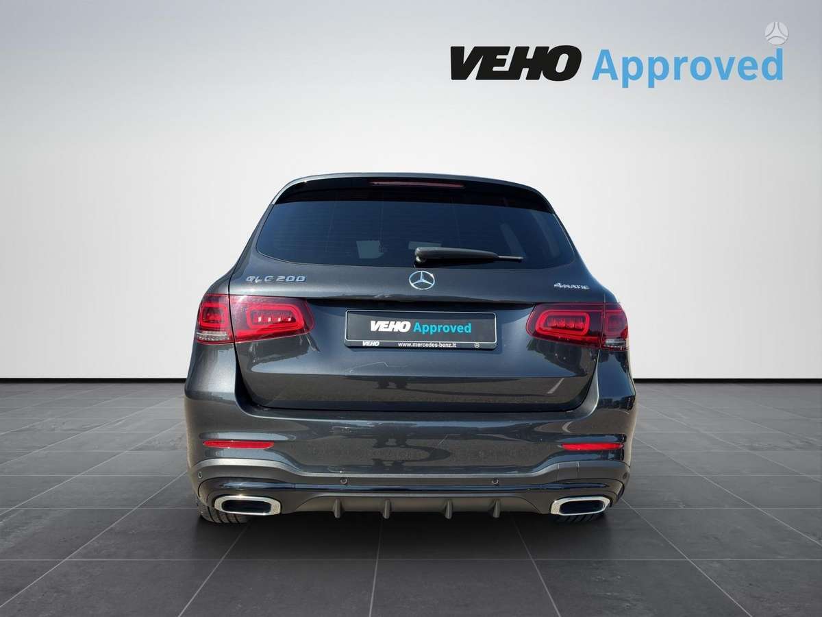 Mercedes-Benz GLC200 - 4