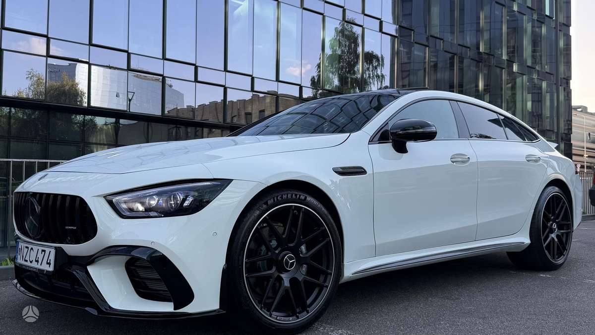 Mercedes-Benz AMG GT - 1