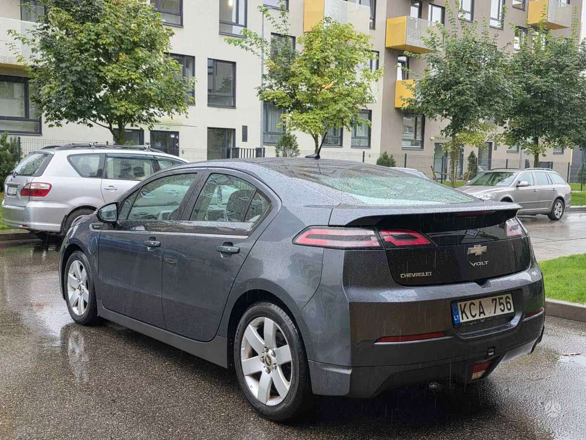 Chevrolet Volt - 5