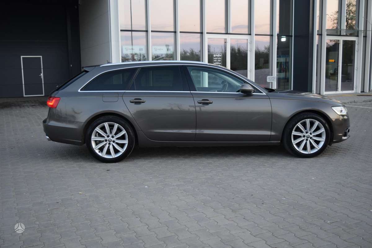 Audi A6 - 8
