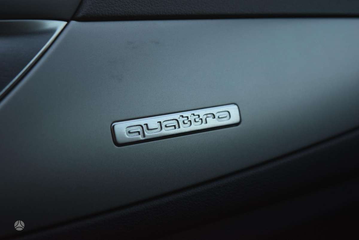 Audi A6, 3.0 l., universalas