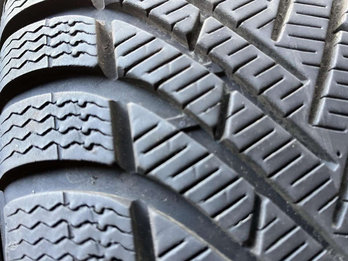 Pirelli Powergy Winter, winter 235/50 R18