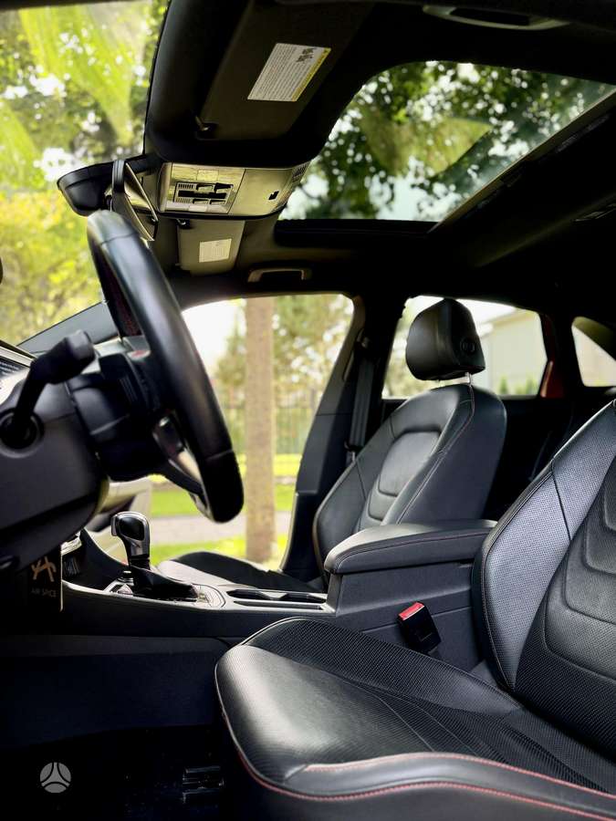 Volkswagen Jetta - 9