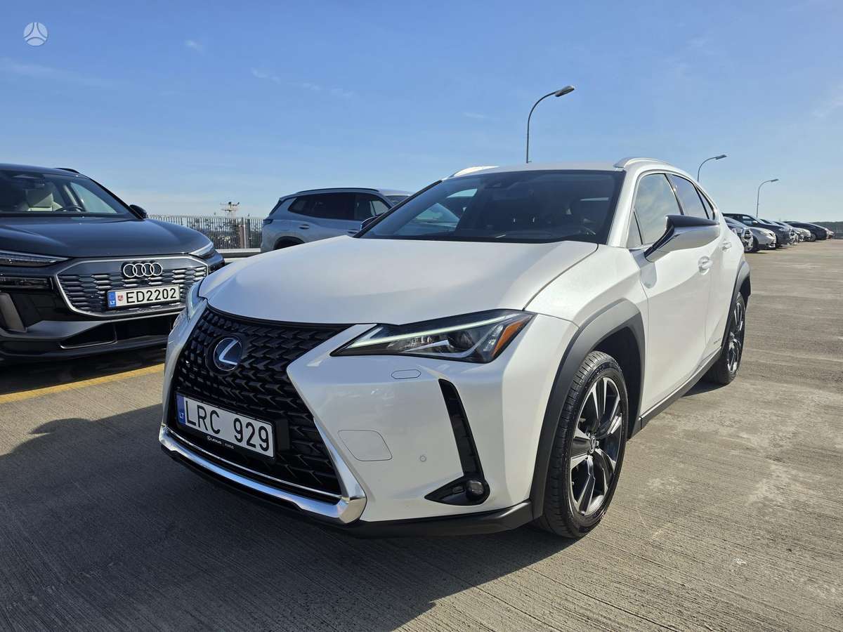 Lexus UX 250h - 2