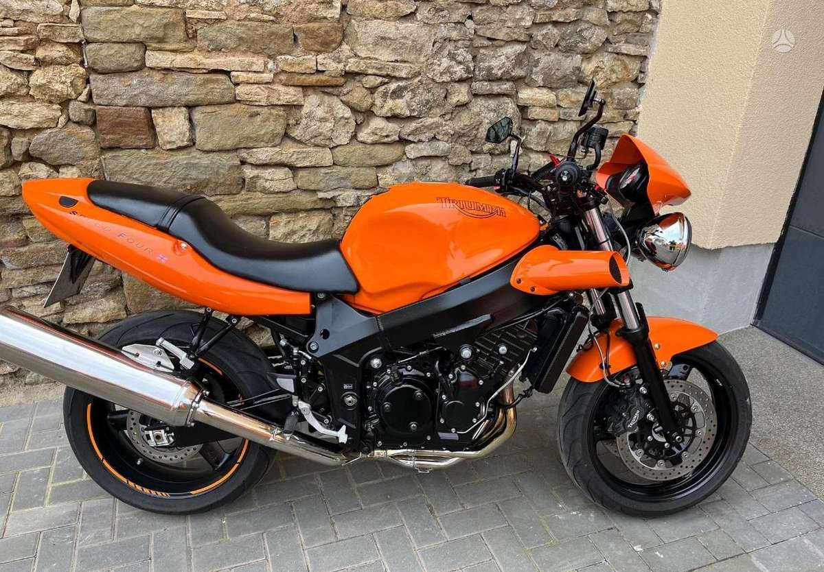Triumph Speed Four 600cc, street / classic