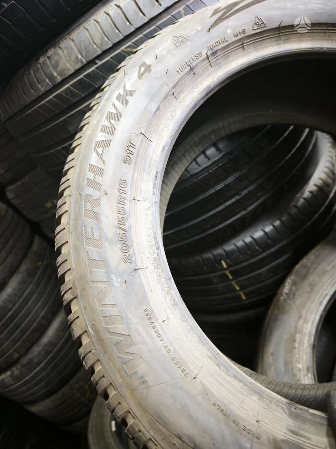 Firestone WINTERHAWK 4, žieminės 205/55 R16