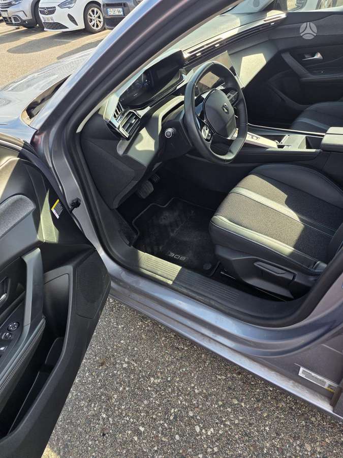 Peugeot 308 - 7