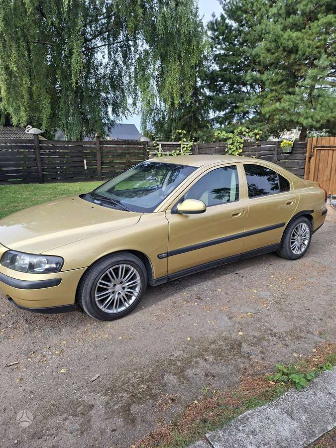 Volvo S60 - 2