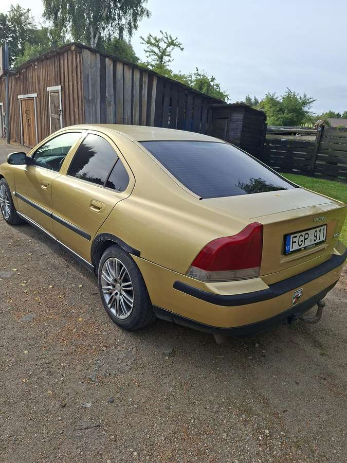 Volvo S60 - 12