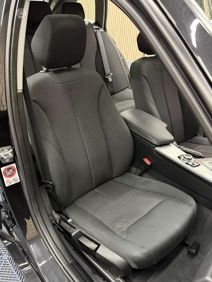 BMW 320, 2.0 l., wagon