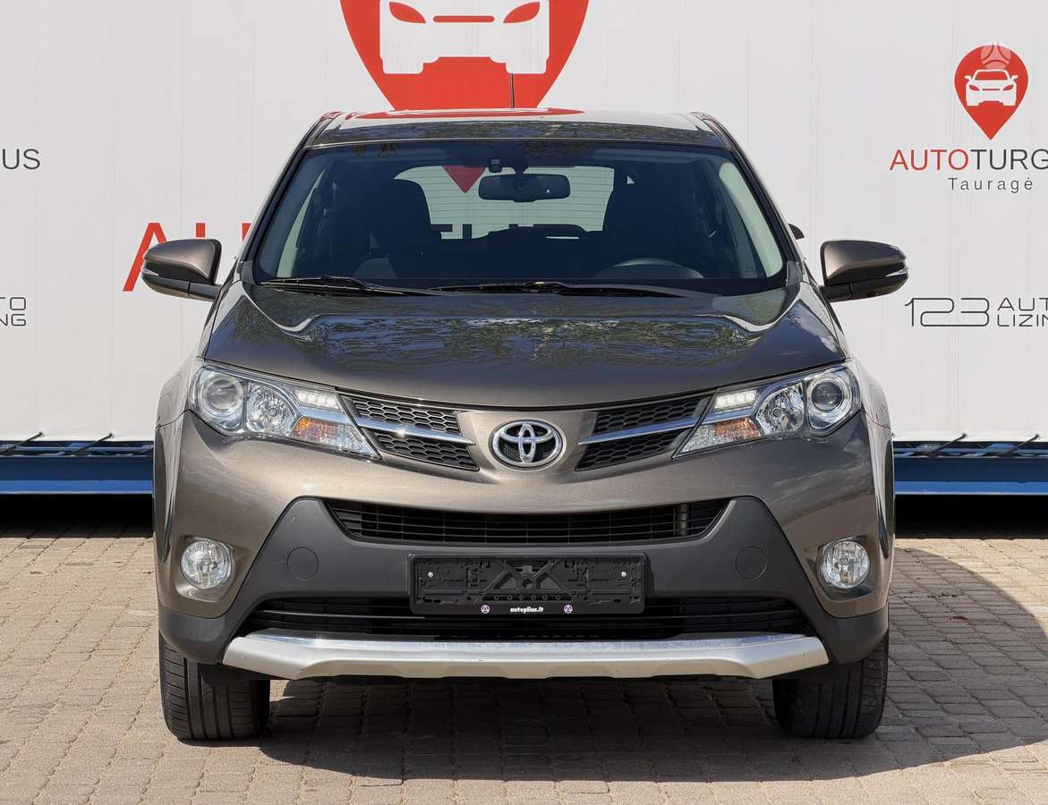 Toyota RAV4 - 3