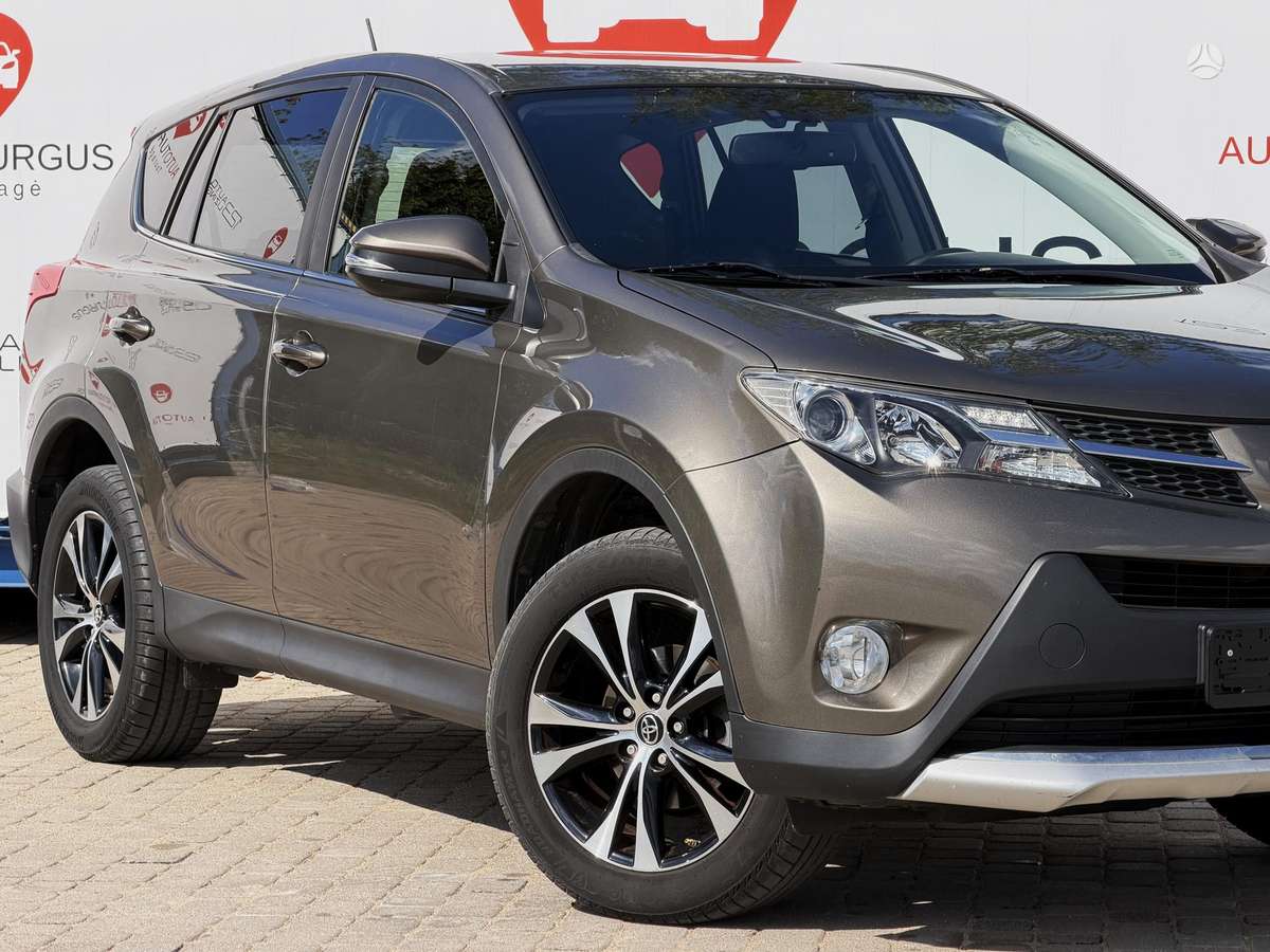Toyota RAV4 - 5