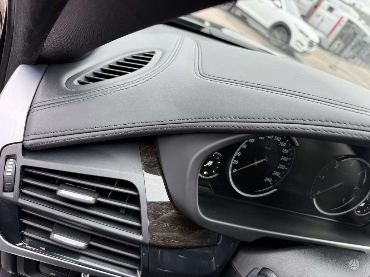 BMW X5 - 12
