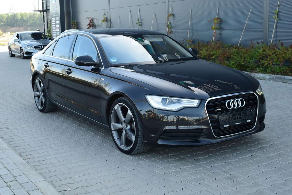 Audi A6, 3.0 l., Седан
