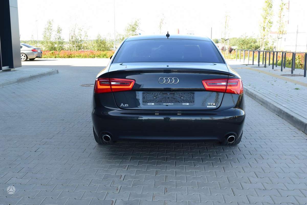 Audi A6, 3.0 l., saloon / sedan