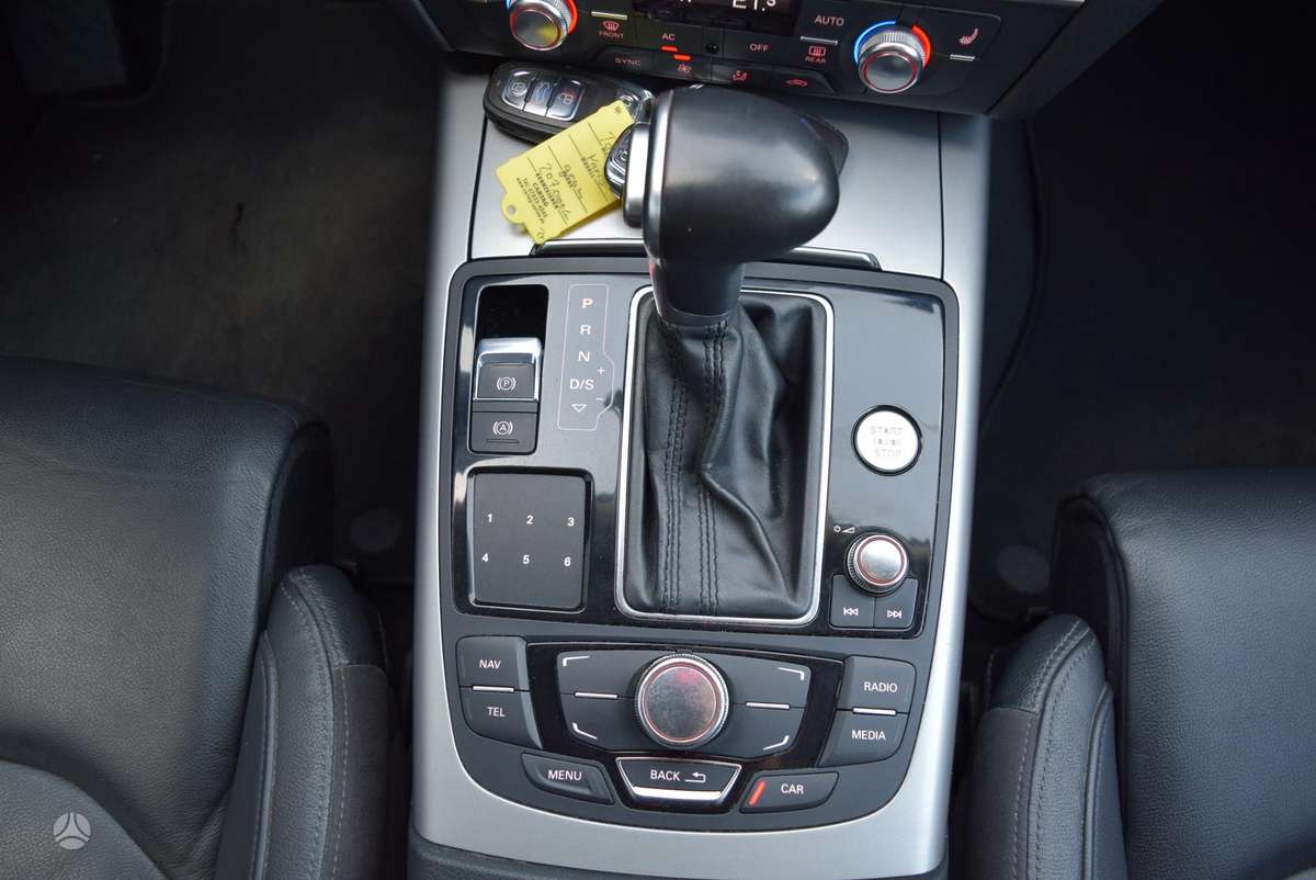 Audi A6, 3.0 l., Седан