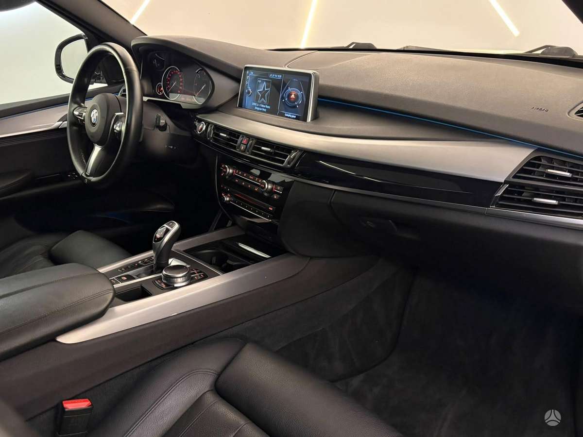 BMW X5 - 11