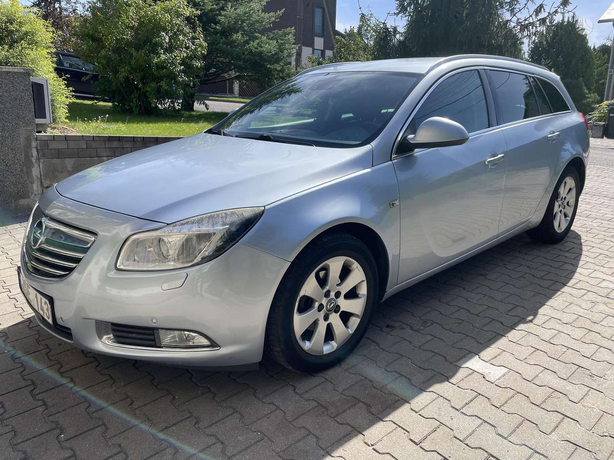 Opel Insignia - 2