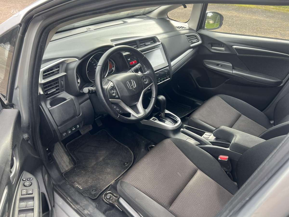 Honda Jazz, 1.3 l., Хэтчбек