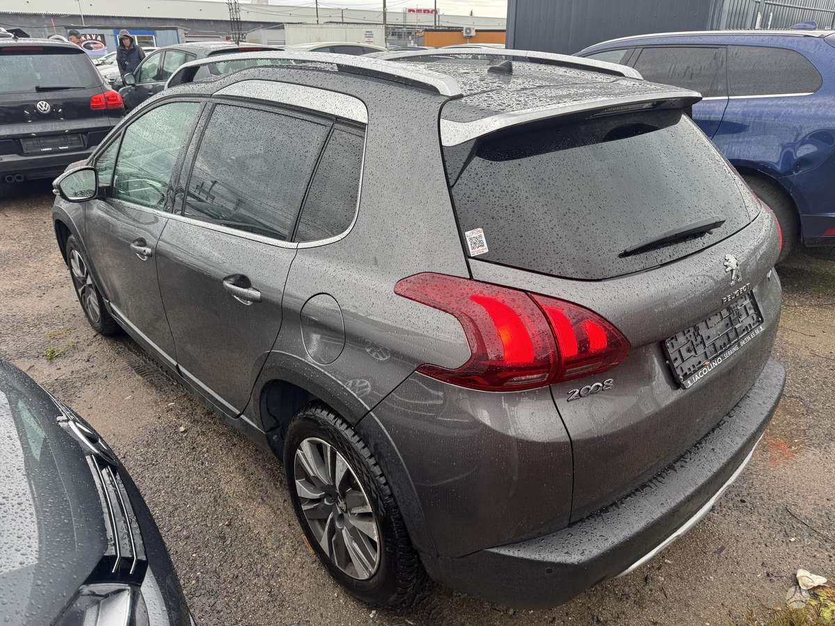 Peugeot 2008, 1.2 l., wagon