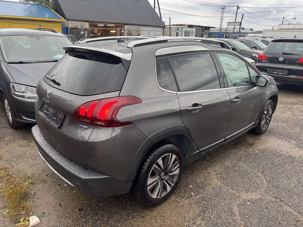 Peugeot 2008, 1.2 l., wagon