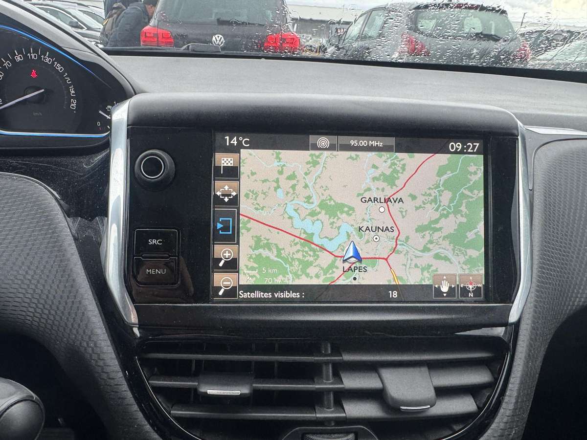 Peugeot 2008, 1.2 l., wagon