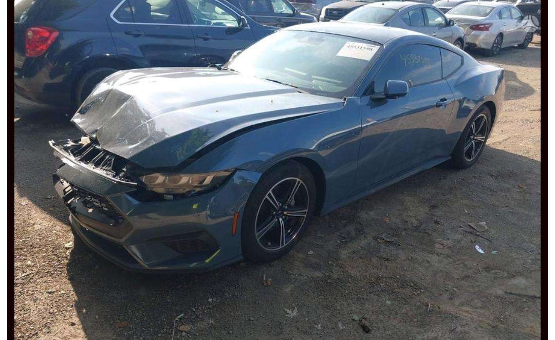 Ford Mustang - 3
