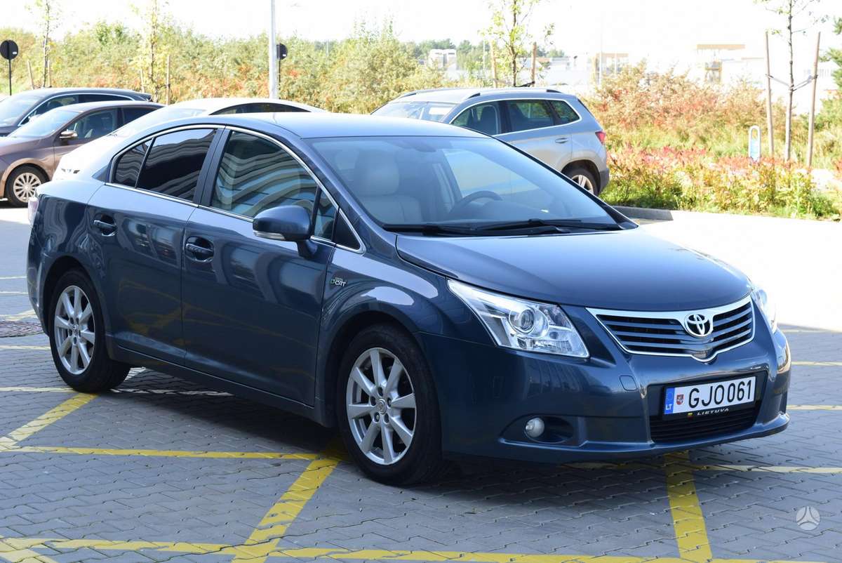 Toyota Avensis - 3