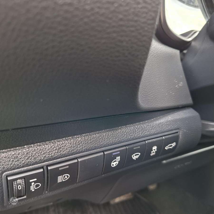 Toyota Corolla - 4