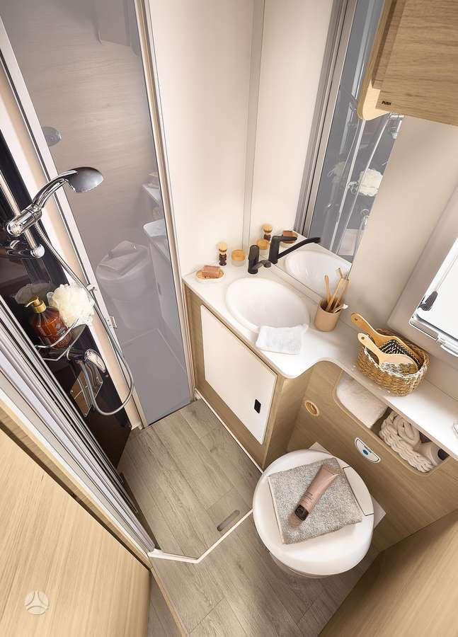 Itineo PJ700, туристическиe автомобили