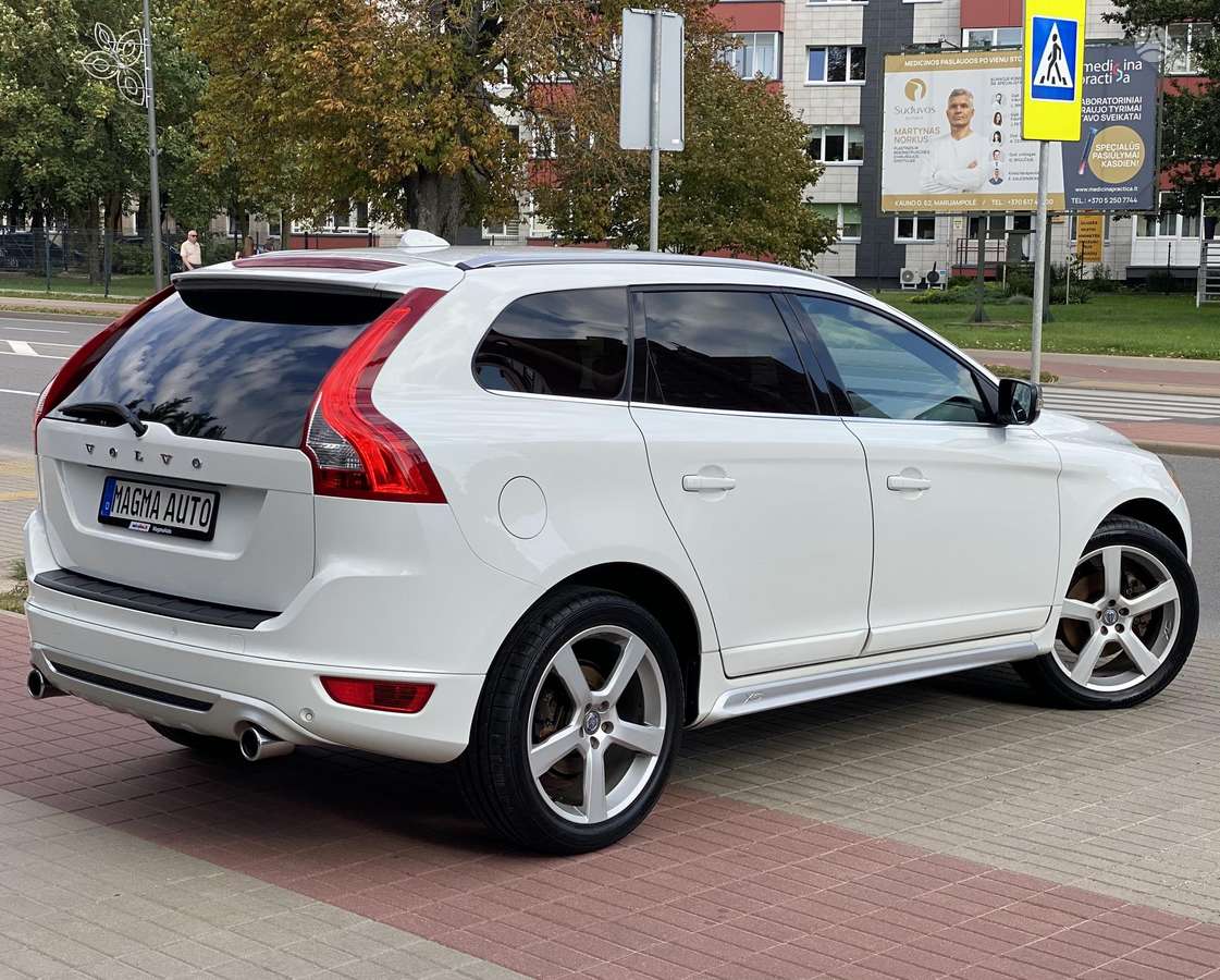Volvo XC60 - 12