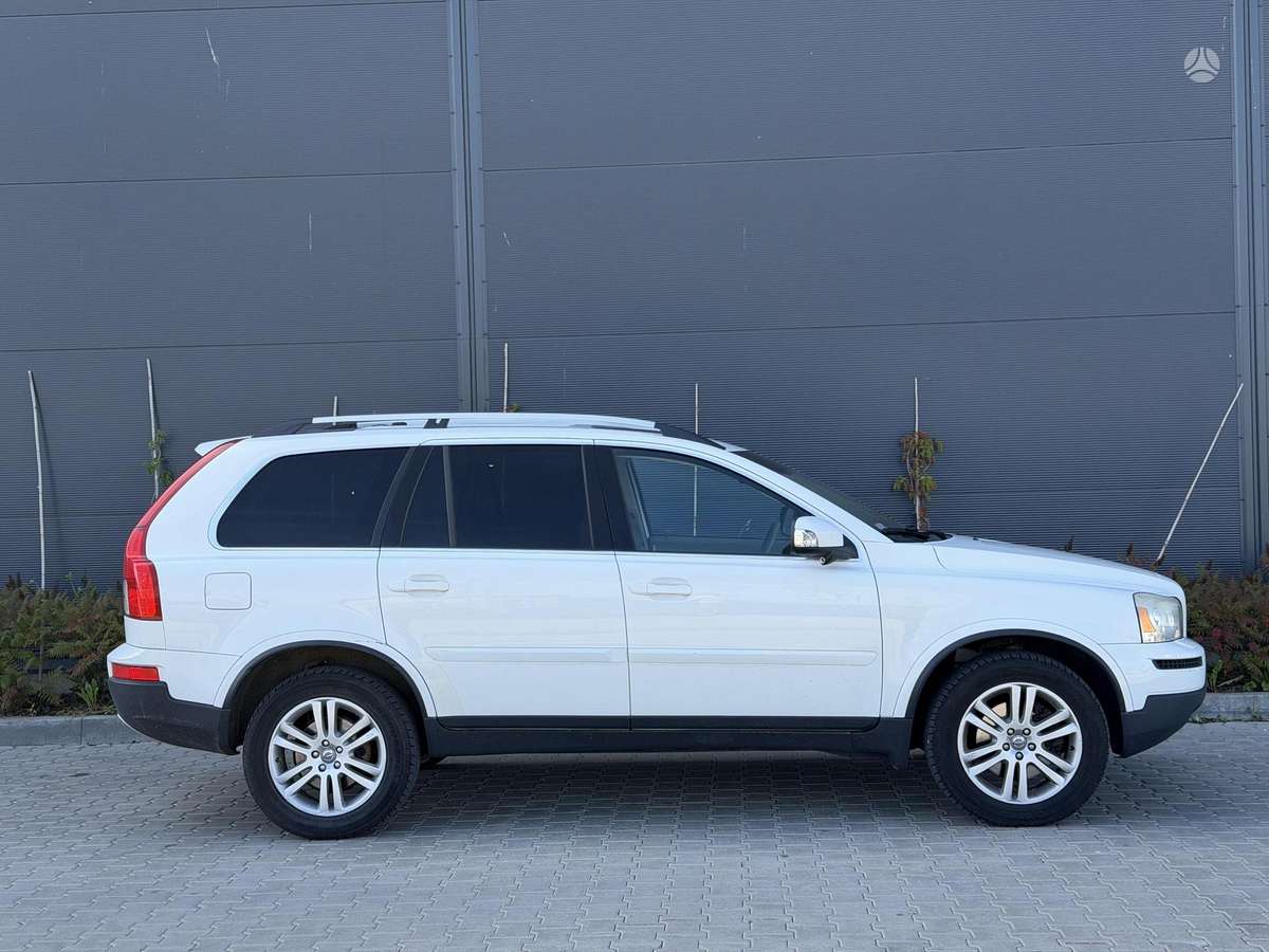 Volvo XC90 - 10